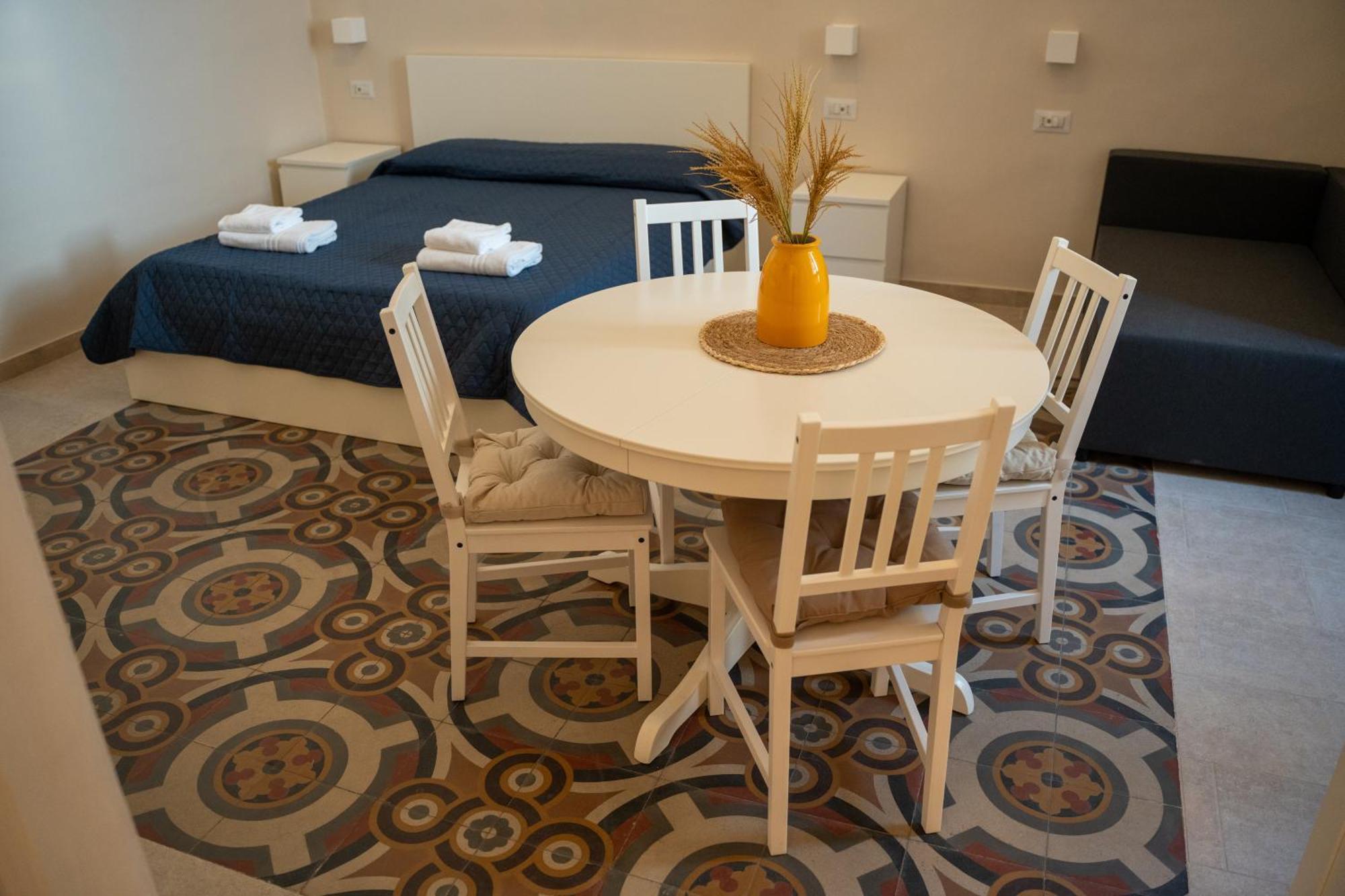 Bed and Breakfast Principe Amedeo 93 Bari Exteriér fotografie
