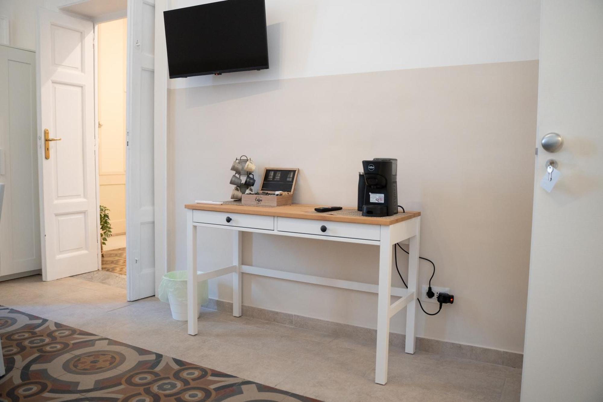 Bed and Breakfast Principe Amedeo 93 Bari Exteriér fotografie