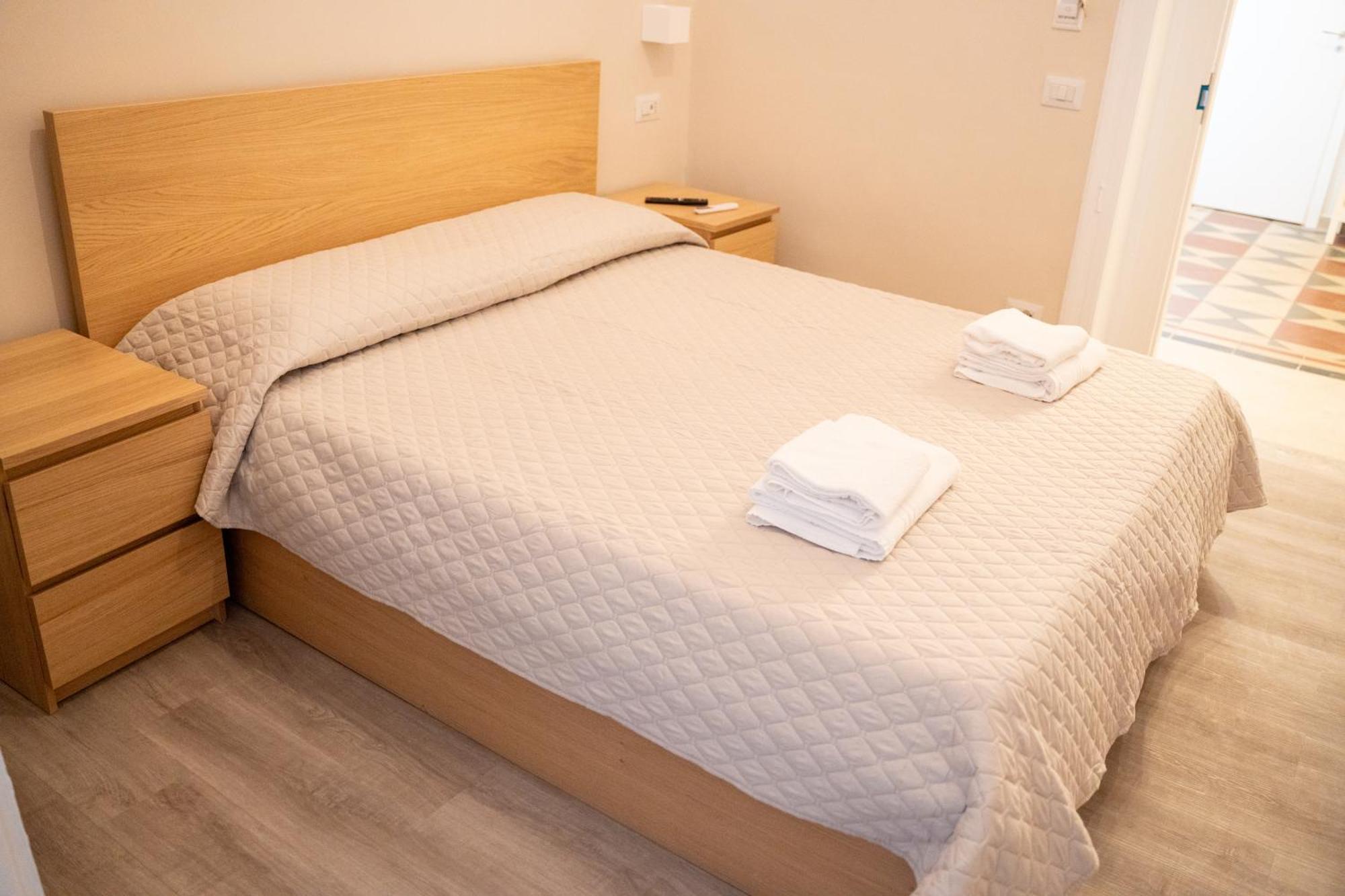 Bed and Breakfast Principe Amedeo 93 Bari Exteriér fotografie